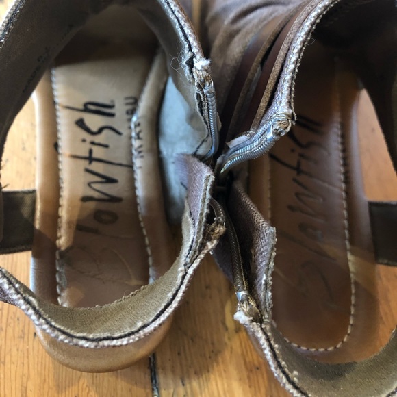 🐠BLOWFISH BROWN PEEP TOE SIDE ZIPPER SANDALS 🐠 - Picture 12 of 13